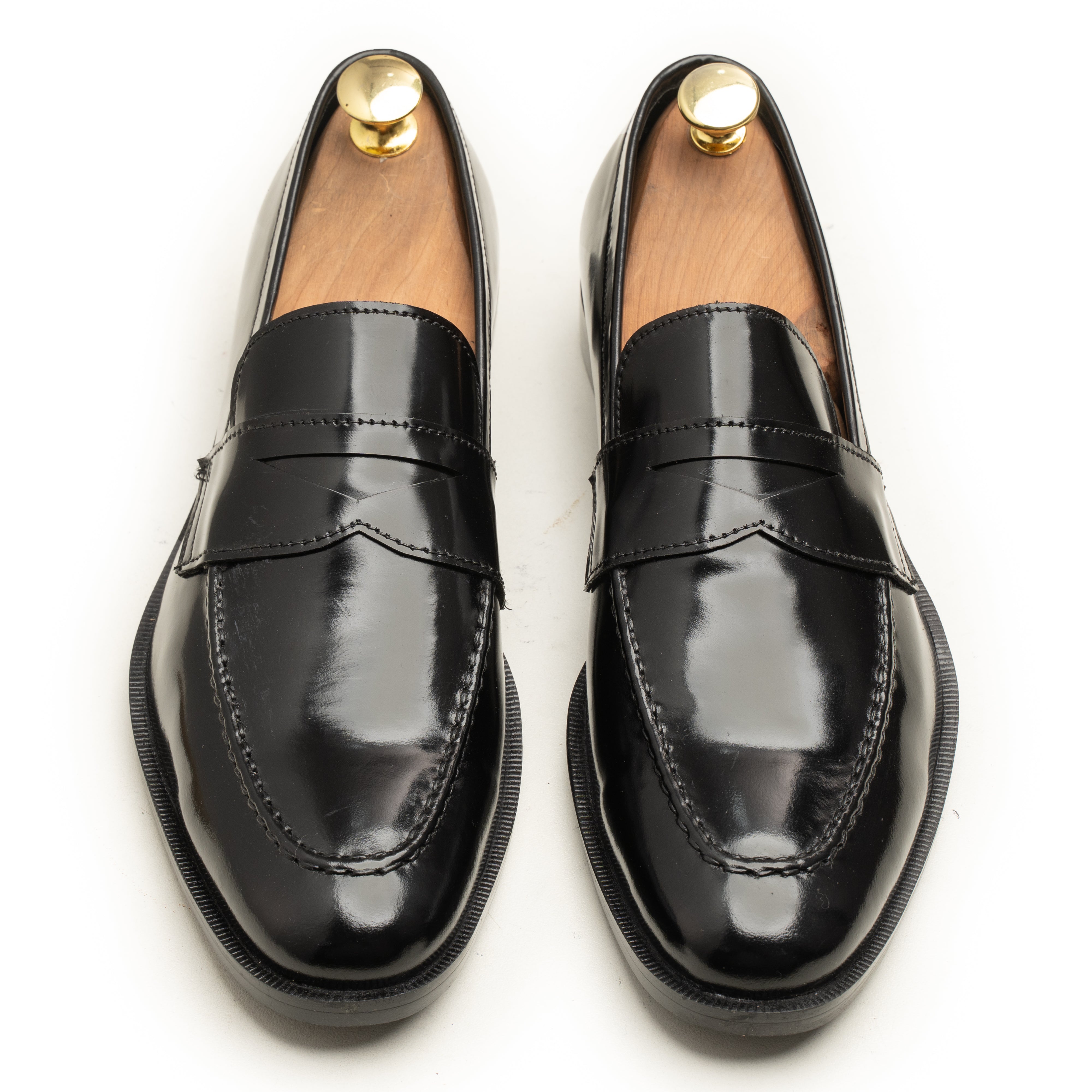 VELION LOAFERS