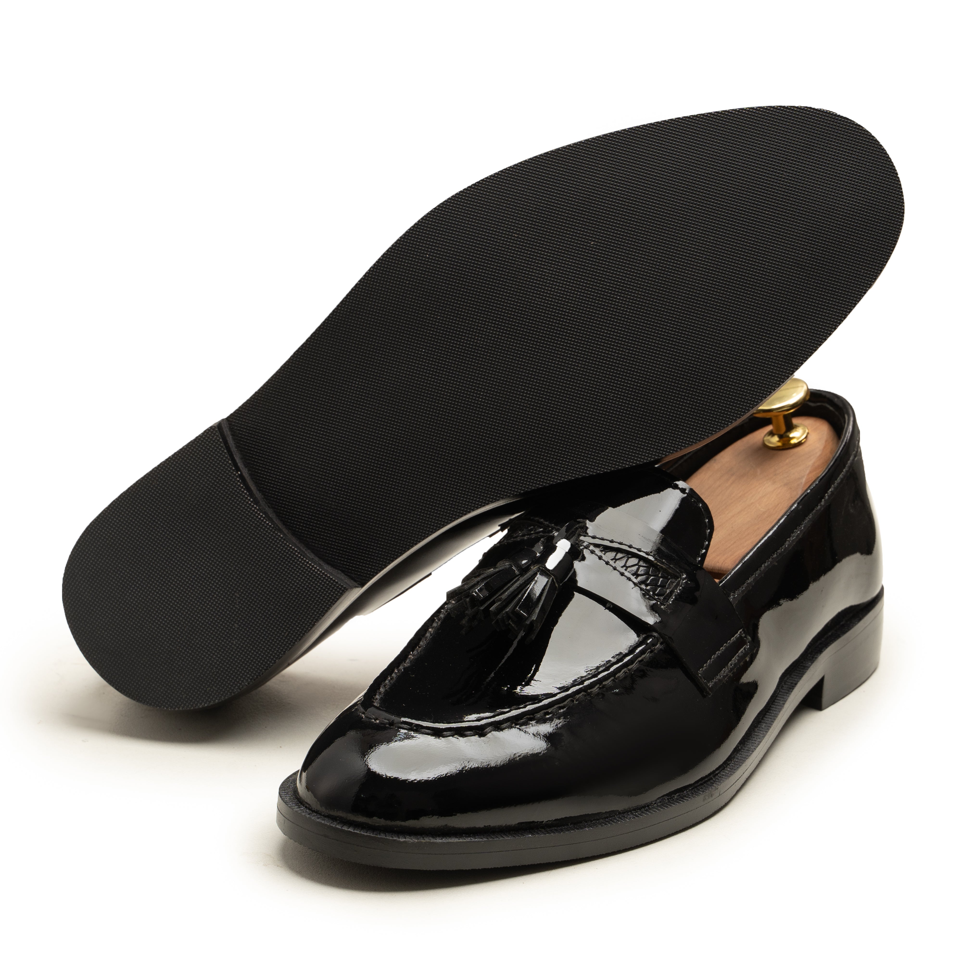 VELIN TASSLE LOAFERS