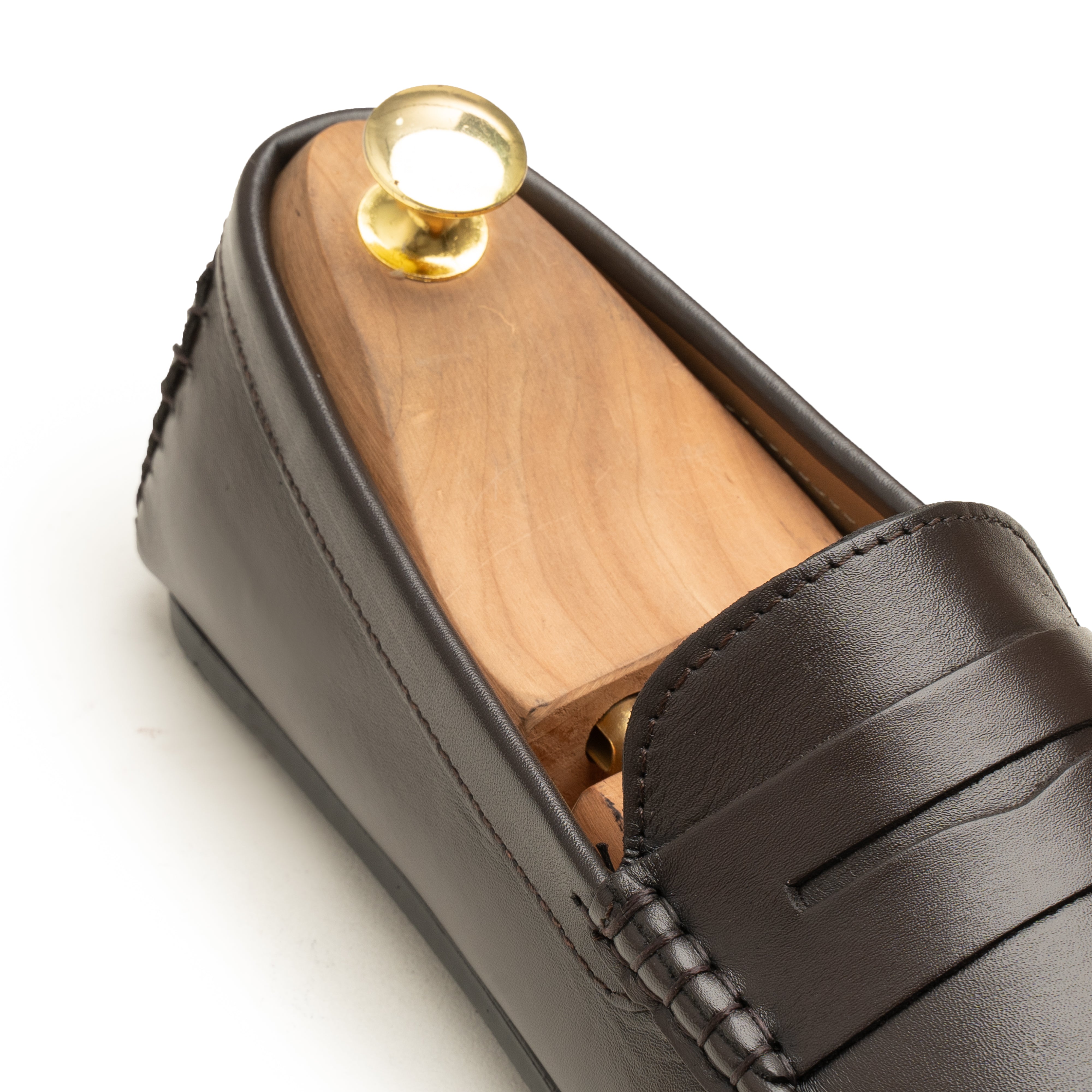 NOIRÉ DRIVING LOAFERS