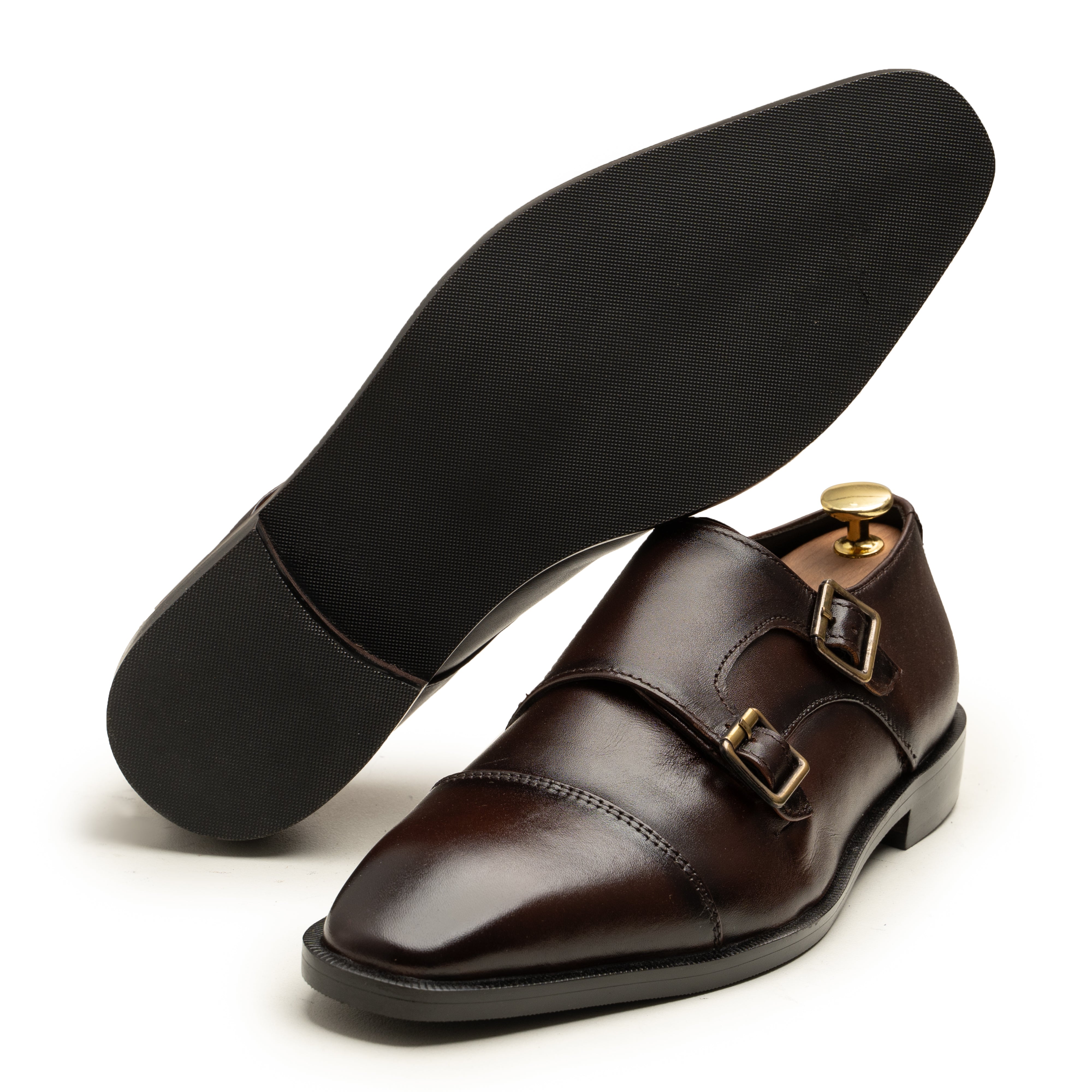 ISVARA DOUBLE MONKS
